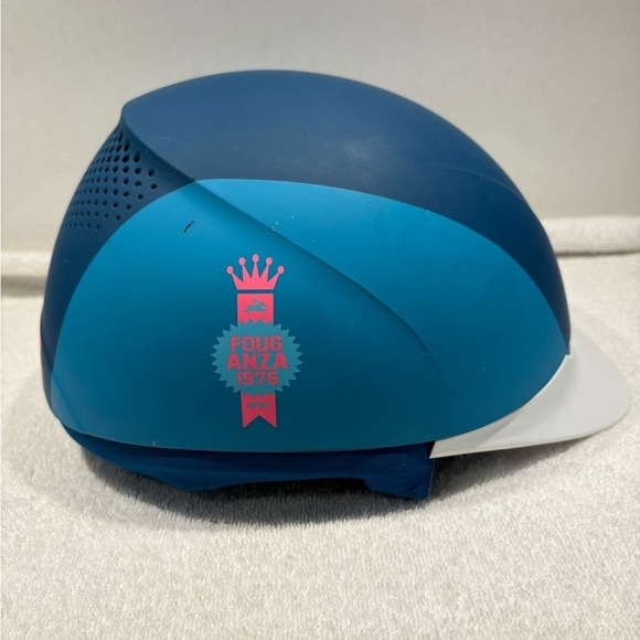 Fouganza Horse Riding Helmet - Blue & Pink 
53-55cm - Picture 6 of 12